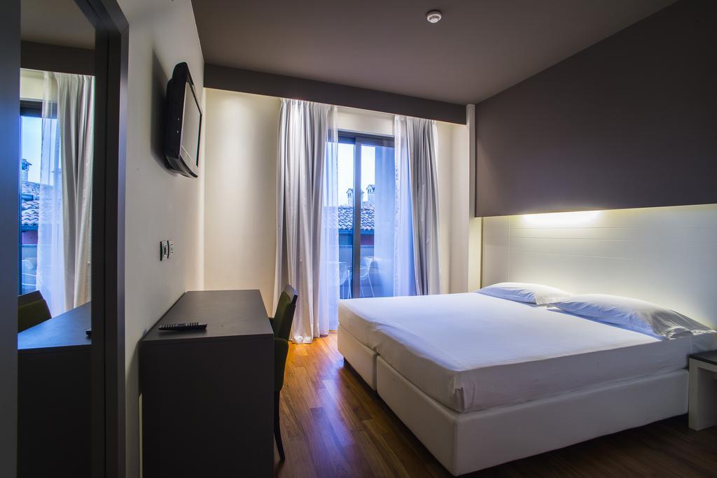 Hotel Mariet Romano di Lombardia Zimmer foto