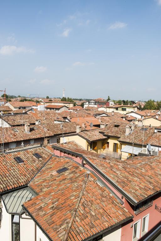 Hotel Mariet Romano di Lombardia Exterior foto